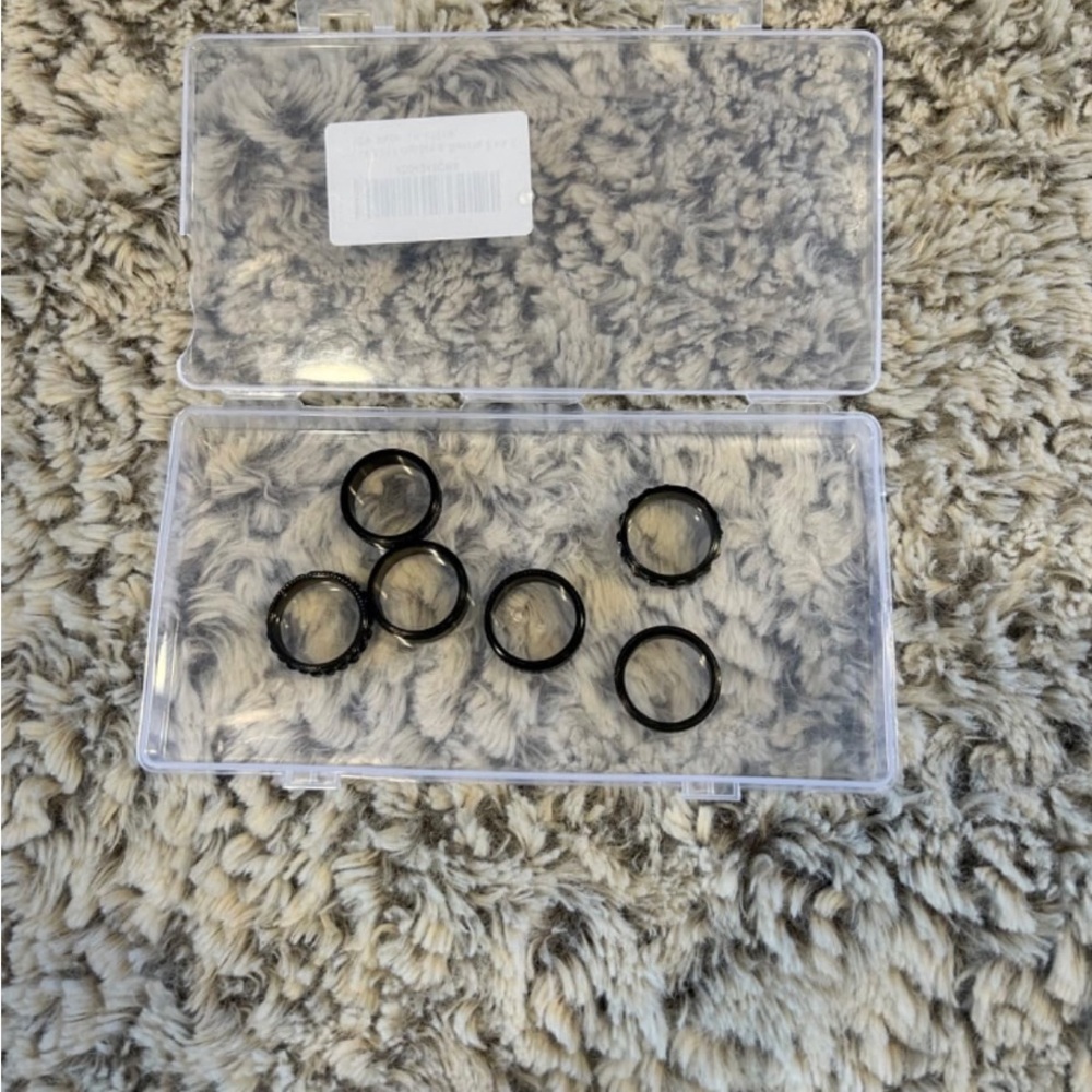 NEW MENS RING SET - Picture 2 of 2